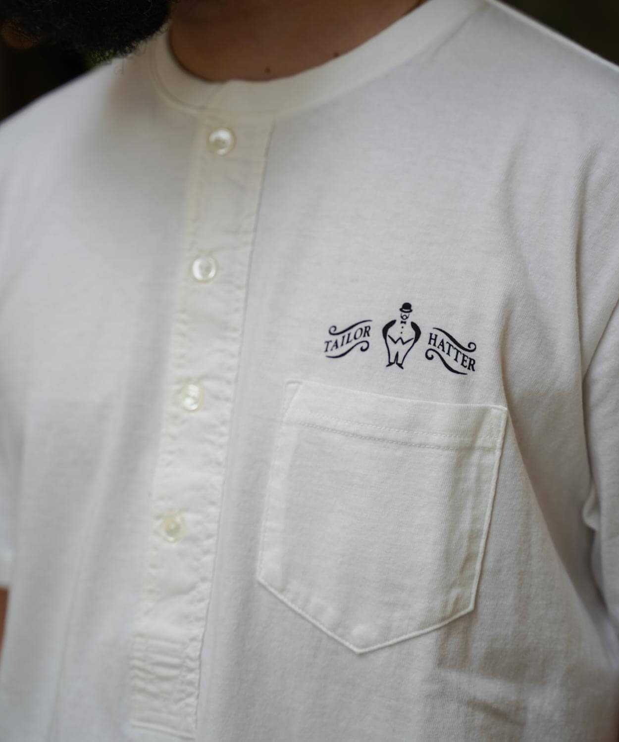STANDARD PACK T-Shirt / Henry Neck